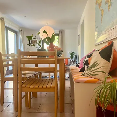 Lumineux Au Coeur De Sur Lesse *