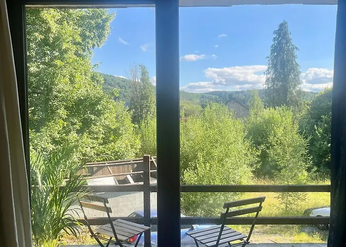 Lumineux Au Coeur De Sur Lesse Apartment